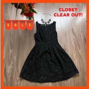 BB DAKOTA Floral Dress